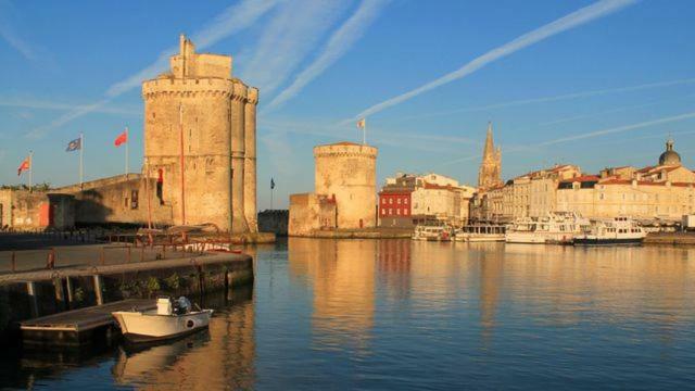 Bateau Haut Standing Privative - Nuit A Quai Port La Rochelle ลาโรแชล ภายนอก รูปภาพ